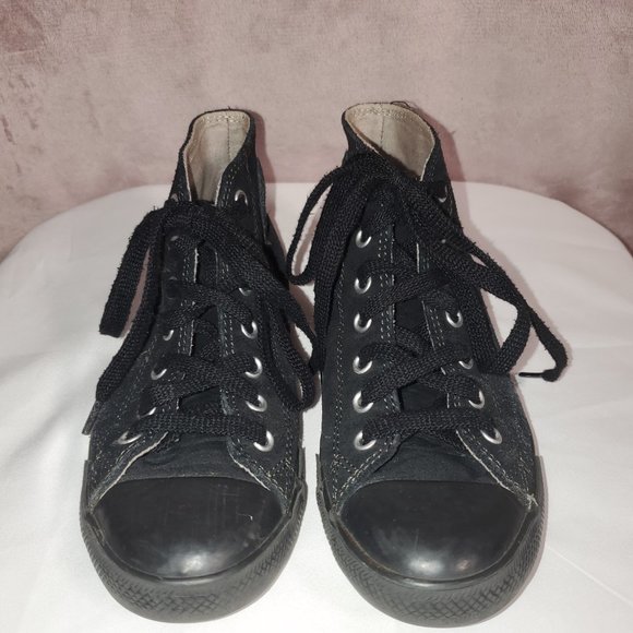 Womens Black Suede Mid Ankle Converse Size 6.5 - Picture 2 of 8
